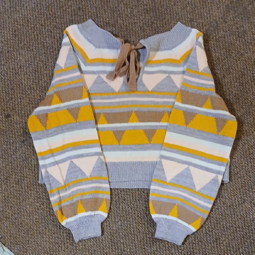 Geometric Patterned Sweater